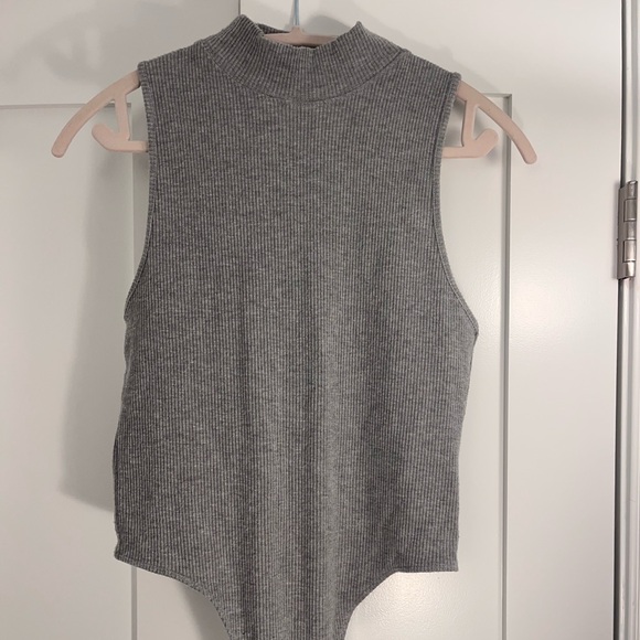 Gray Ribbed Bodysuit - Picture 3 of 3